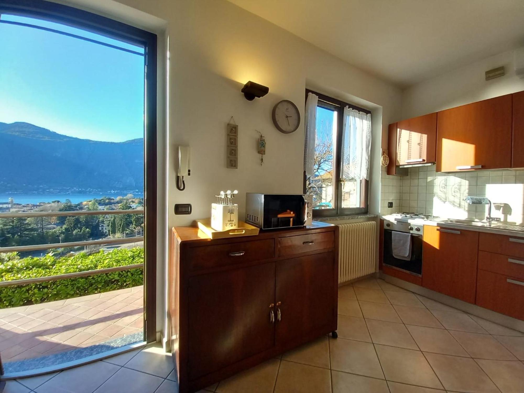 Lake And Guzzi View - Holiday Home Mandello del Lario Eksteriør billede