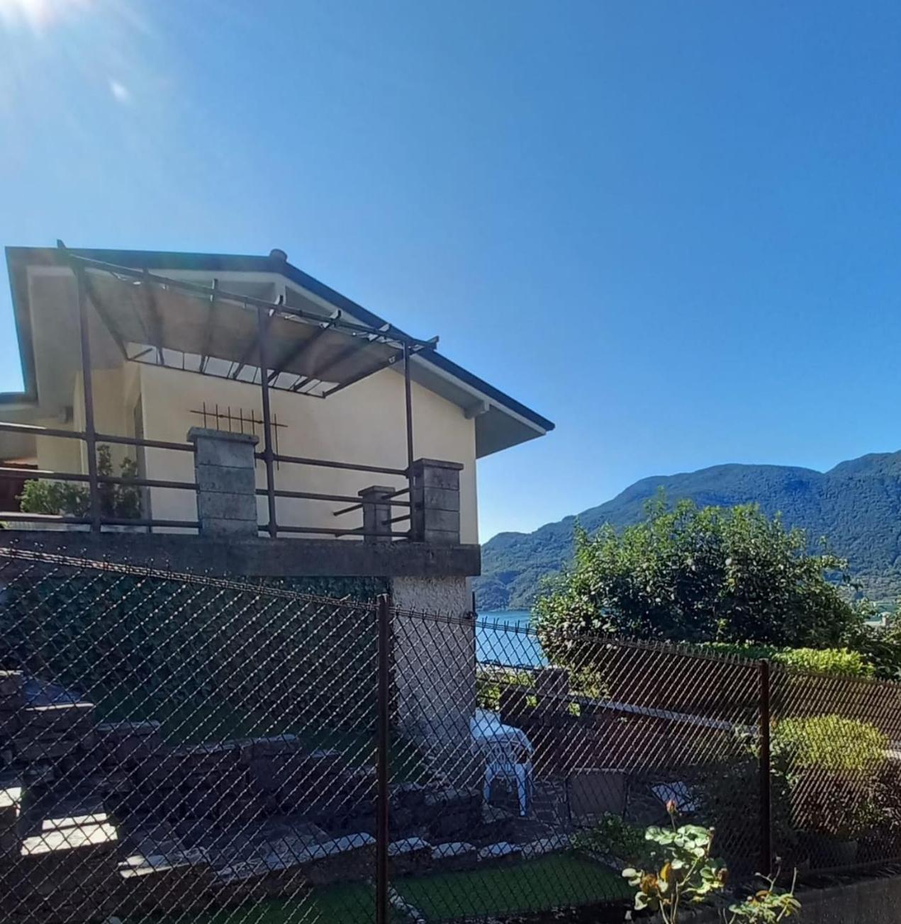 Lake And Guzzi View - Holiday Home Mandello del Lario Eksteriør billede